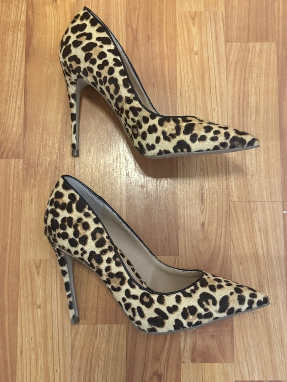 Steve Madden Daisie leopard print haircalf pumps 9 NEW - Picture 5 of 11